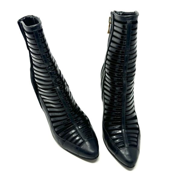 Balmain Black Patent Leather Velvet Stileto Heel Ankle Booties Sz 7 - Picture 3 of 9